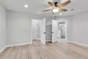 11087 Sutton Pl Dr, Willis, TX 77378 - Photo 16