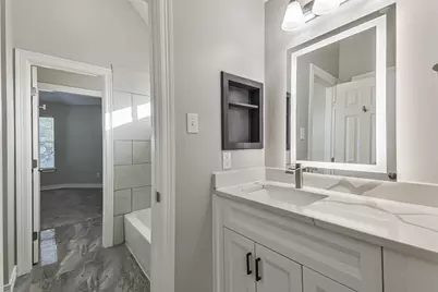 13722 Greenwood Manor Drive, Cypress, TX 77429 - Photo 38