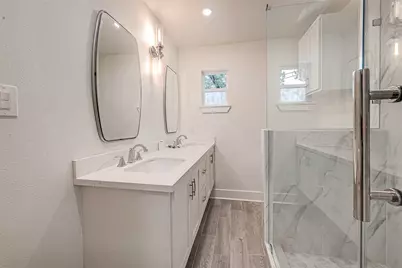 5703 Belmark Street, Houston, TX 77033 - Photo 18