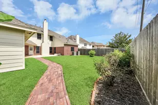 4423 Tree Line Dr, Pasadena, TX 77505 - Photo 44
