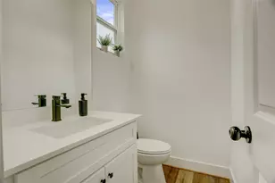 6544 Goldspier St, Houston, TX 77091 - Photo 8