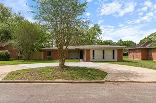 2502 Oak Dr, Bay City, TX 77414 - Photo 36