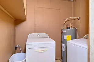 400 Hickory Hill Dr, Burkeville, TX 75932 - Photo 16