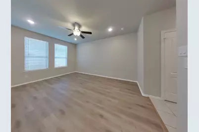 40807 Mostyn Hill Drive, Magnolia, TX 77354 - Photo 2