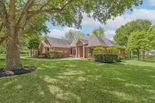 4519 Westerdale Dr, Fulshear, TX 77441 - Photo 2
