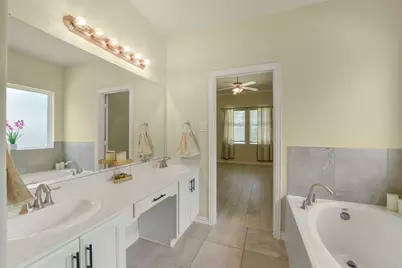82 Road 6607, Dayton, TX 77535 - Photo 26
