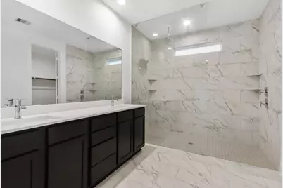 363 Springfield Terrace Drive, Conroe, TX 77304 - Photo 12