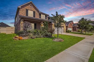 24906 Lakecrest Park Dr, Katy, TX 77493 - Photo 2
