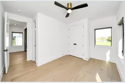 615 Rolling Oaks, Stafford, TX 77477 - Photo 32