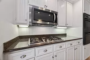 4807 Denver Dr, Galveston, TX 77551 - Photo 18