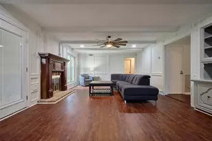 6915 Worcester Dr, Spring, TX 77379 - Photo 2