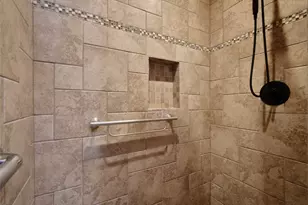 6915 Worcester Dr, Spring, TX 77379 - Photo 22