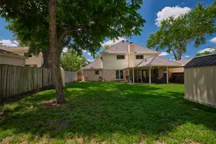 6915 Worcester Dr, Spring, TX 77379 - Photo 6