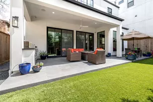 1918 Woodhead St, Houston, TX 77019 - Photo 6