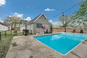 813 W Grove Ave, Lufkin, TX 75904 - Photo 36