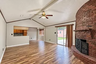 306 Lantana Dr, Texas City, TX 77591 - Photo 8