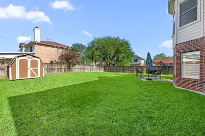 13610 Rocky Bluff Drive, Houston, TX 77085 - Photo 28