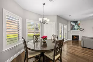 13610 Rocky Bluff Dr, Houston, TX 77085 - Photo 10