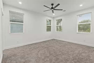 8127 Hoffman Street, Houston, TX 77016 - Photo 12
