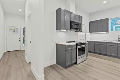 8127 Hoffman Street, Houston, TX 77016 - Photo 18