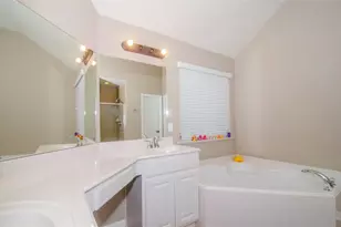 26610 Heatherbriar Ln, Katy, TX 77494 - Photo 22
