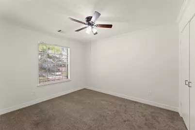 11430 Weathering Oaks Drive, Houston, TX 77066 - Photo 26