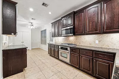 1613 W 15th Street, Houston, TX 77008 - Photo 8
