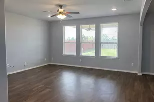 9923 Swindale Ridge Ln, Houston, TX 77044 - Photo 14