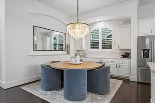 8213 Cabernet Ln, Houston, TX 77055 - Photo 10