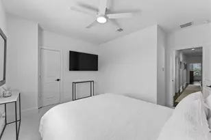 8213 Cabernet Ln, Houston, TX 77055 - Photo 24