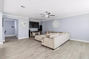 10858 Shannon Mills Ln, Houston, TX 77075 - Photo 14