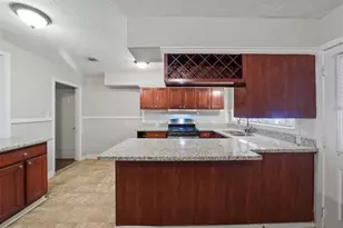 8606 Greiner Dr, Houston, TX 77080 - Photo 6