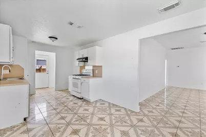 1410 Hade Falls Lane, Houston, TX 77073 - Photo 10