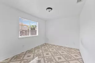 1410 Hade Falls Ln, Houston, TX 77073 - Photo 12
