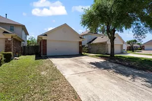 1410 Hade Falls Ln, Houston, TX 77073 - Photo 24