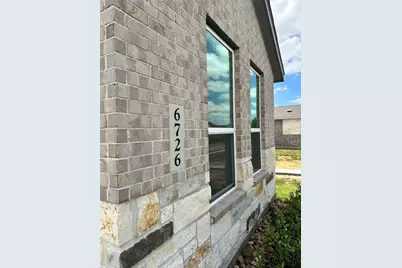 6726 Violet Clover Avenue, Katy, TX 77493 - Photo 4