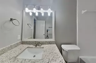 719 Fernglade Dr, Richmond, TX 77406 - Photo 16