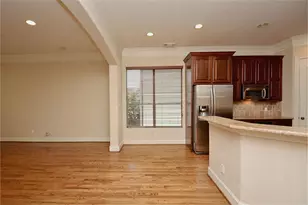 6310 Hamman St, Houston, TX 77007 - Photo 8