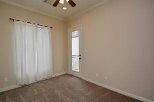 6310 Hamman St, Houston, TX 77007 - Photo 26