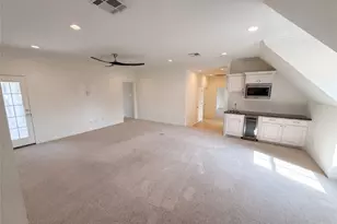 4385 Brownstone Dr, Beaumont, TX 77706 - Photo 8