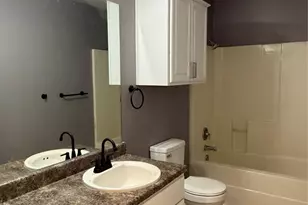 1205 Thompson St, Bryan, TX 77803 - Photo 14
