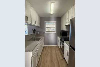 1205 Thompson Street, Bryan, TX 77803 - Photo 8