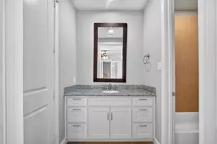 5617 Kiam St, Houston, TX 77007 - Photo 8