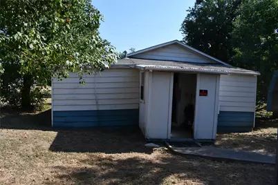 805 Caldwell Street, Lexington, TX 78947 - Photo 12