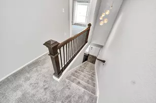 1801 Stoney Brook Dr, Houston, TX 77063 - Photo 18