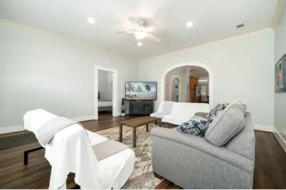 3529 Avenue S, Galveston, TX 77550 - Photo 10