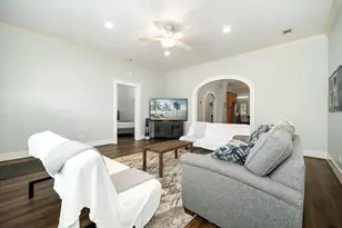 3529 Ave S, Galveston, TX 77550 - Photo 10
