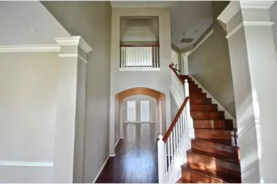 5802 Sage River Court, Sugar Land, TX 77479 - Photo 8