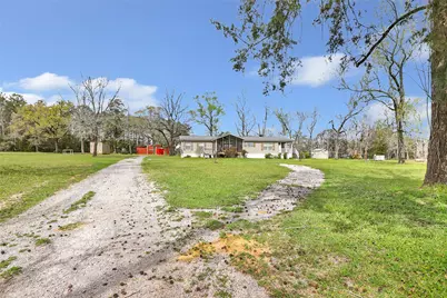 17659 E Fm 1097 Road, Willis, TX 77378 - Photo 4