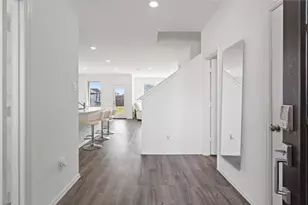15338 Majestic Knight Dr, Houston, TX 77044 - Photo 2